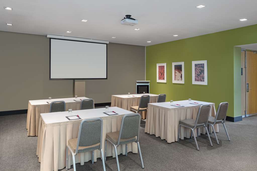 Adina Apartment Hotel Perth Instalações foto